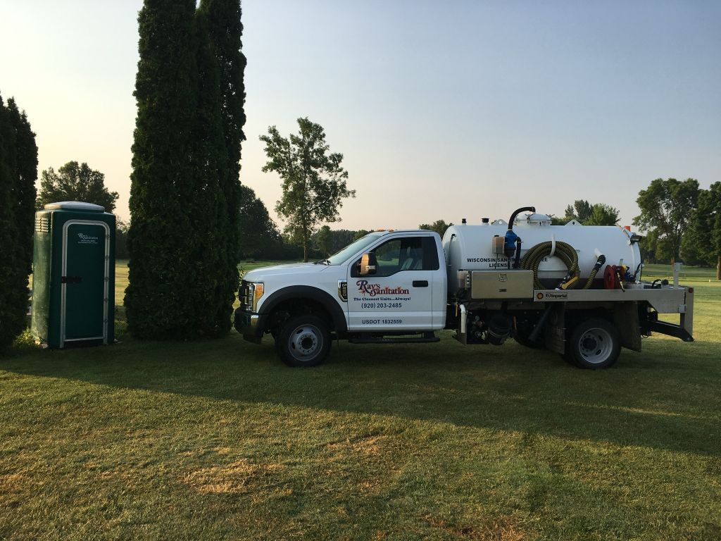 Golf Courses Rays Sanitation Oshkosh, WI Porta Potty Rentals